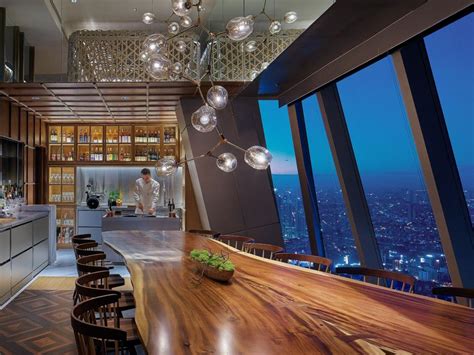 best luxury hotels in manila